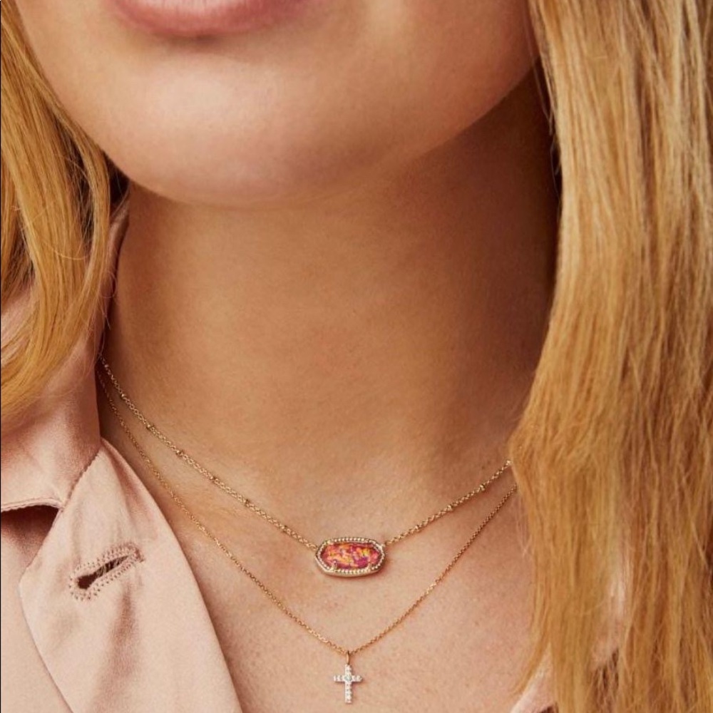 Brand new Kendra Scott diamond!